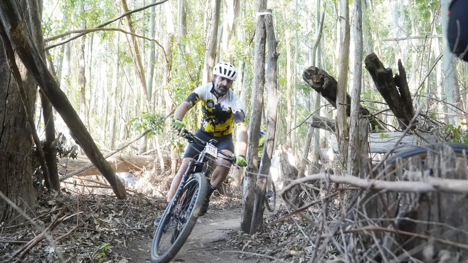 Mountain bike: Cabrera y Müller se adueñaron de la apertura del año en Península Soler