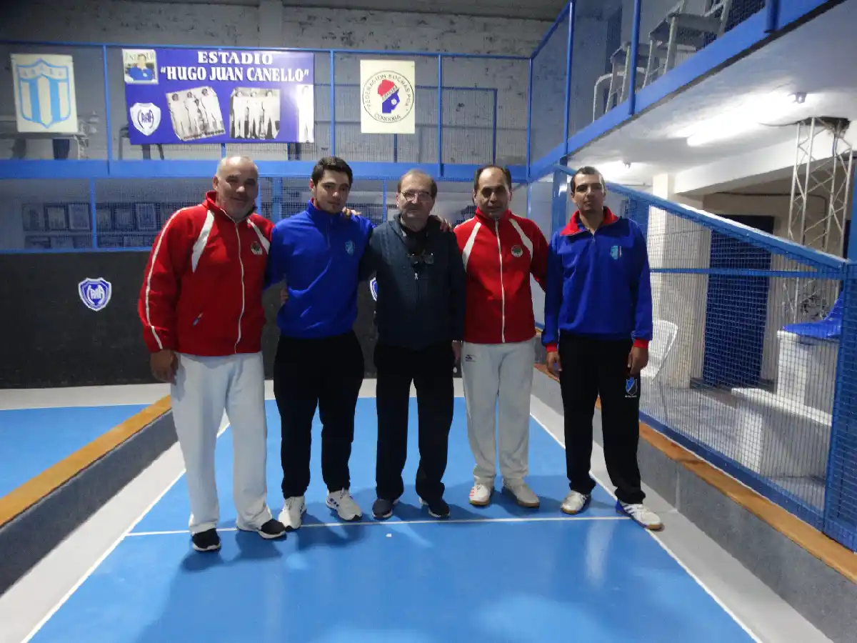 Cultural La Paquita se quedó con el  torneo especial