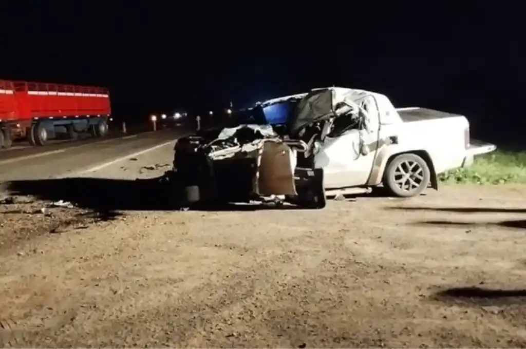 Hospitalizaron al conductor de la camioneta