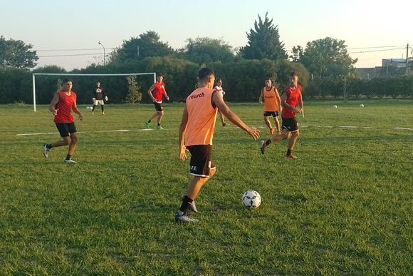 9 de Julio conoce las autoridades para su juego en Formosa