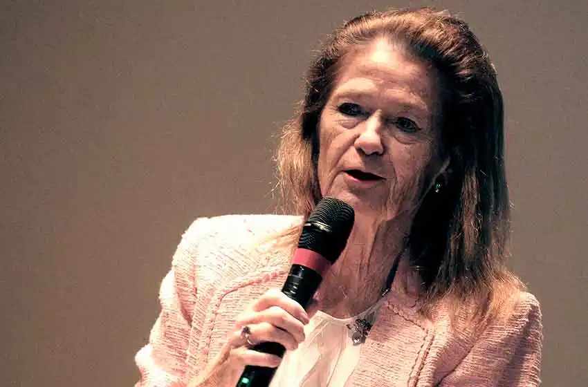 Oficializaron la renuncia de Elena Highton de Nolasco a la Corte Suprema