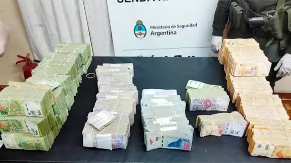 Llevaban escondidos más de 13 millones de pesos en cajas de cereales 