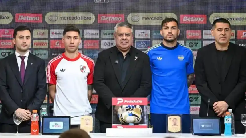 Stefano Di Carlo, Gonzalo Montiel, Claudio Tapia, Leandro Paredes y Juan Román Riquelme.