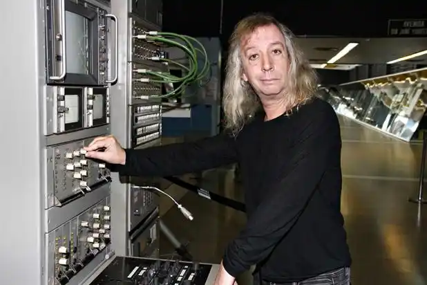 Diego Capusotto: “Mis personajes me suelen parecer más interesantes que yo mismo”