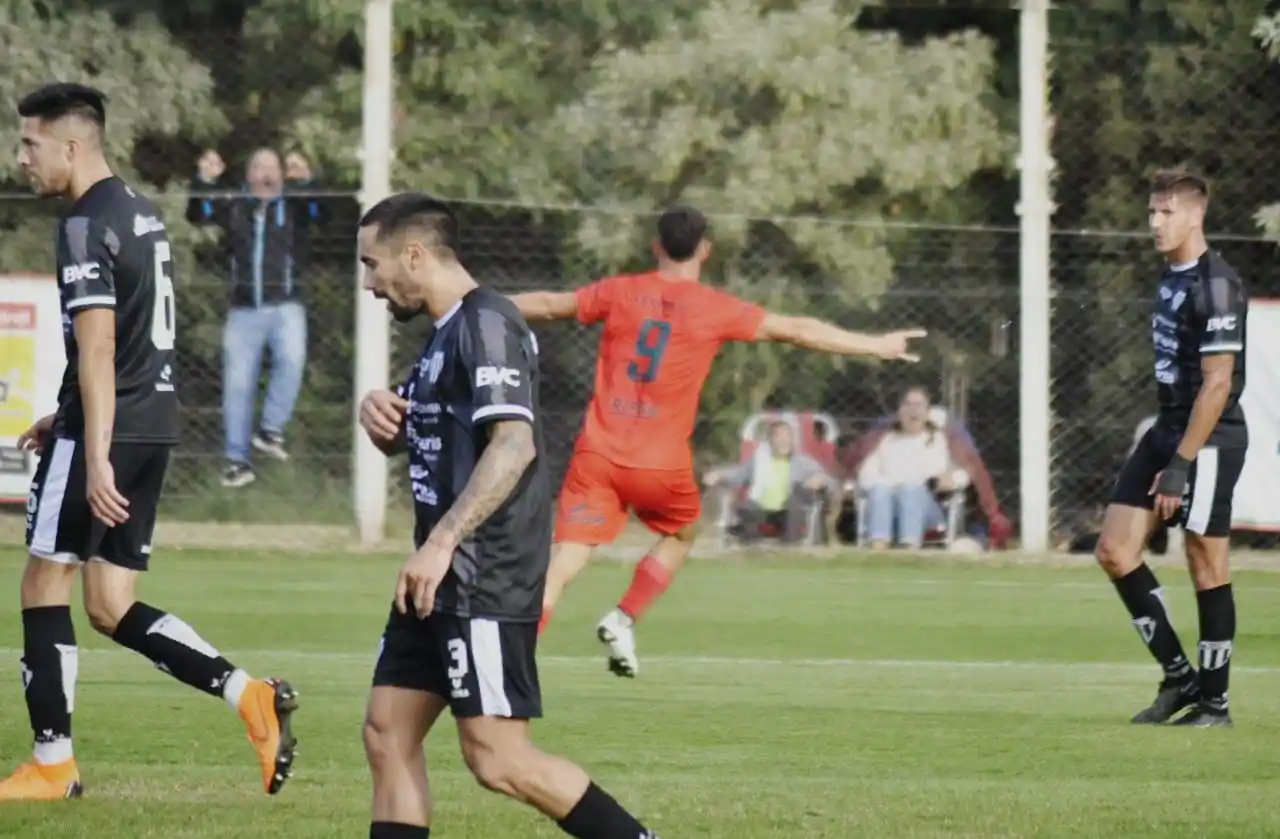 Círculo pudo ganar y lo hizo con una goleada