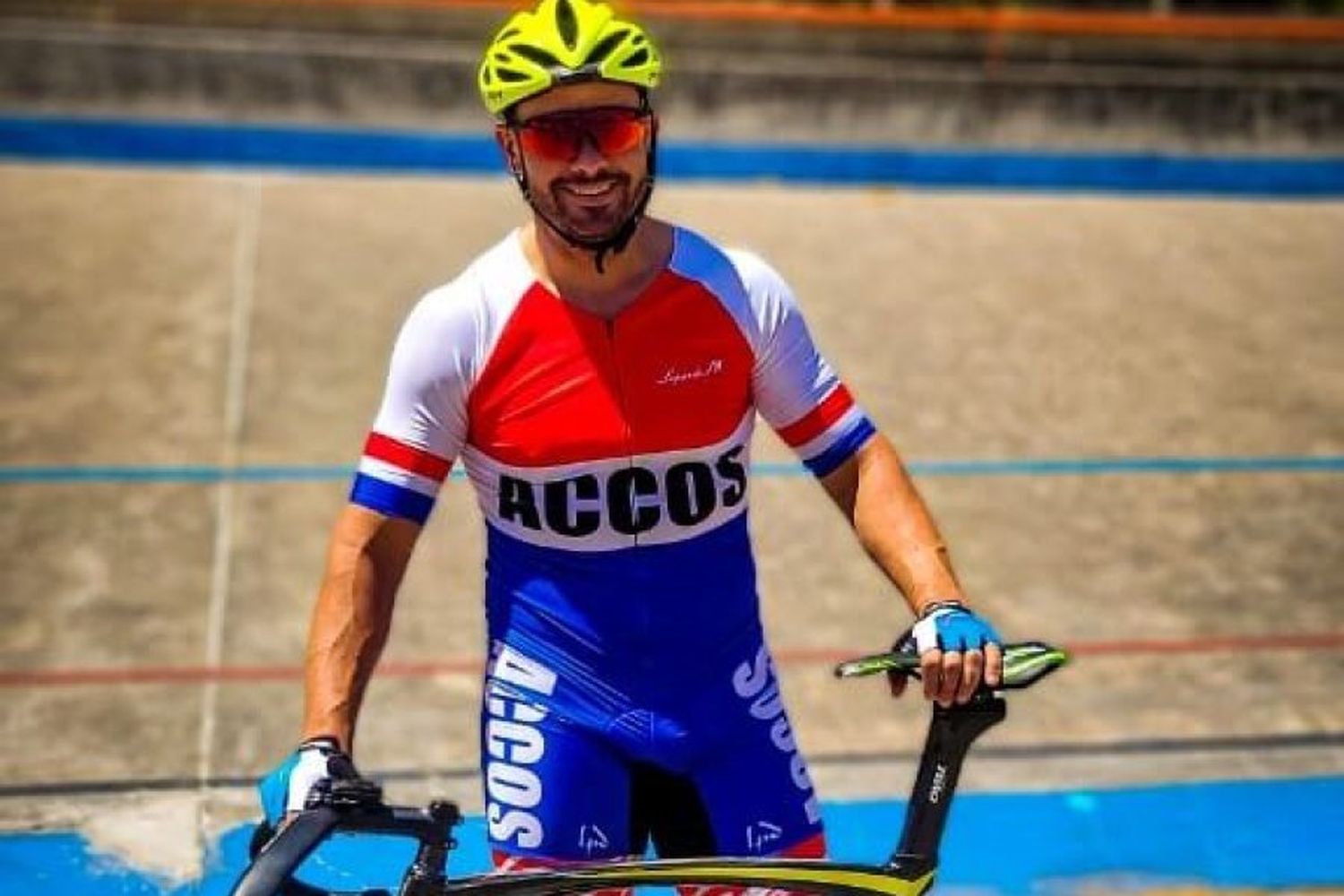 Buen inicio de  Lucas Peretti en el Mundial de Master Pista