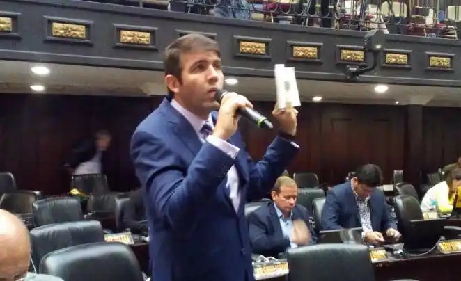 AD no participa en farsas electorales: “No nos doblegaremos ante la tiranía”