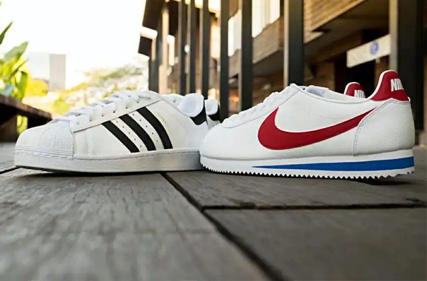 Por el aumento del dólar, no entran zapatillas Adidas y Nike a Rosario