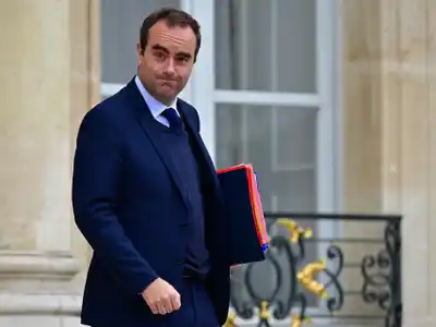 El premier francés suspendió la reforma de las pensiones hasta las presidenciales