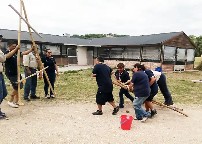 Reacondicionan el predio del campo Scout para el verano