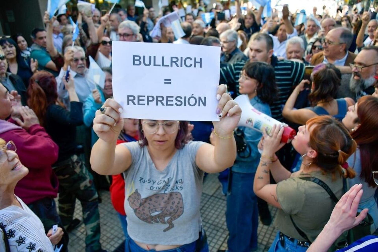  “La policía se va y hace zona liberada”, dijo Ritondo sobre el repudio a Bullrich en San Luis