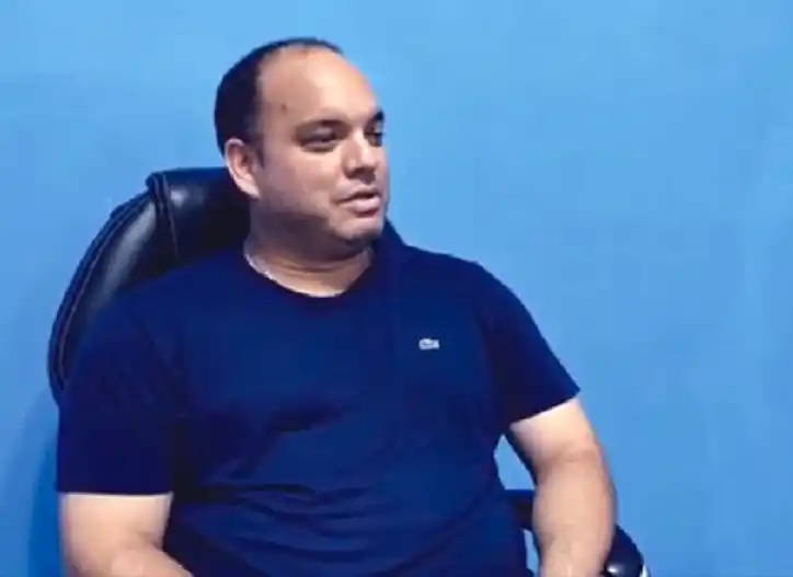 “Los trabajadores son esclavos de un sistema muy perverso”