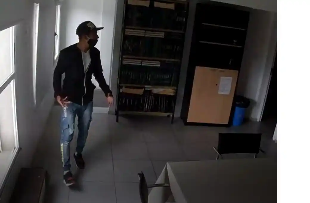 Video: robo a El Litoral y CyD Litoral