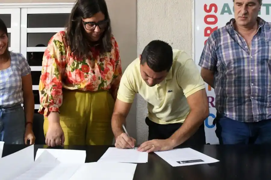 La provincia trabajará con la Liga Santafesina de Fútbol en una agenda de género y diversidad