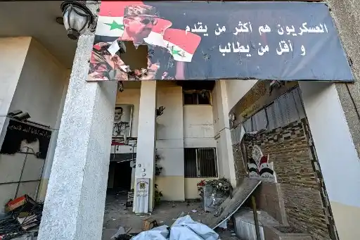 Israel arremete con todo CONTRA INSTALACIONES MILITARES EN SIRIA