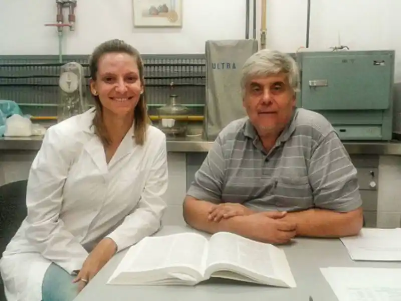 Científicos santafecinos crearon un pan más saludable que el tradicional