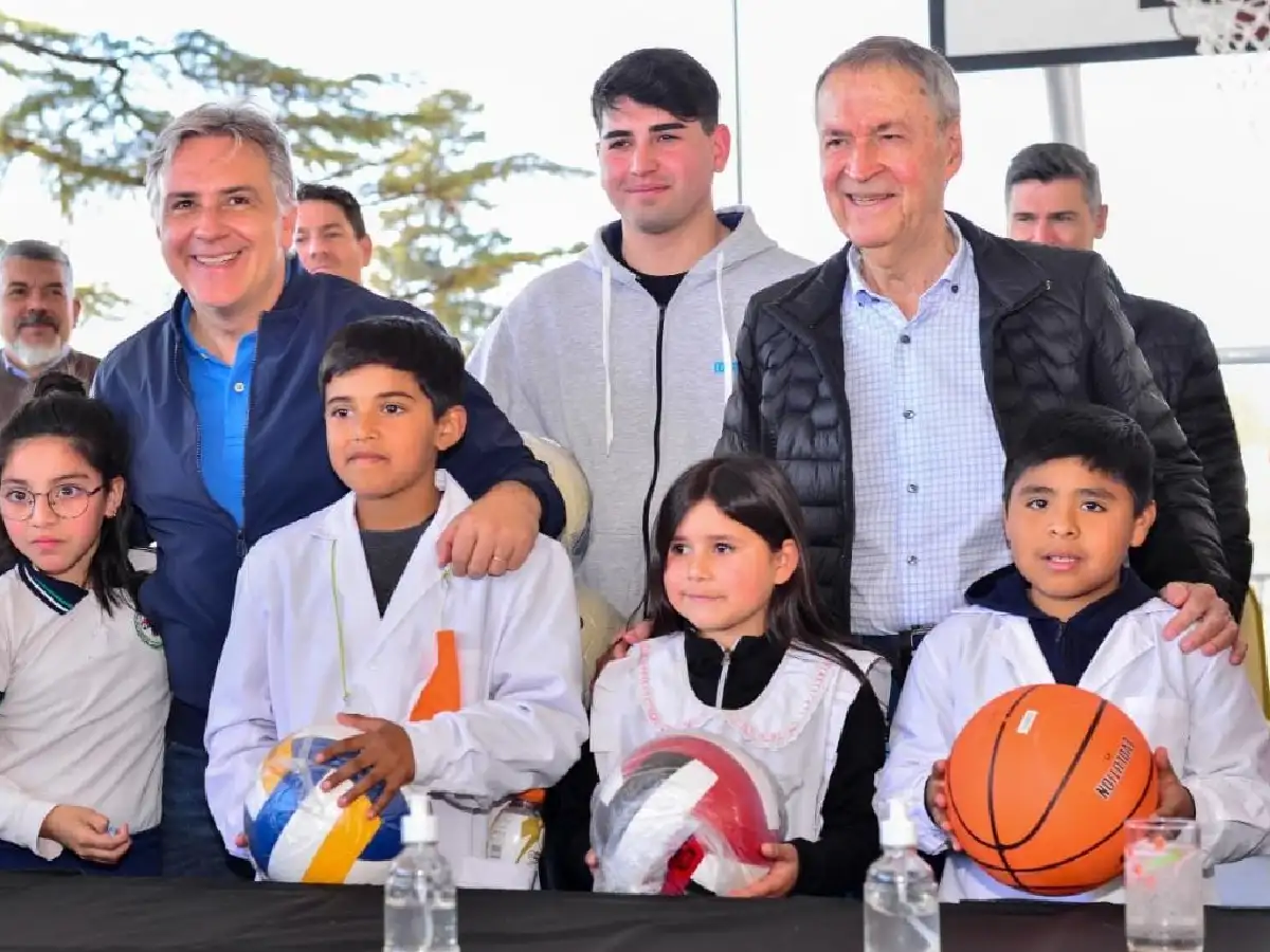 La Provincia ya inauguró 20  polideportivos sociales en Capital