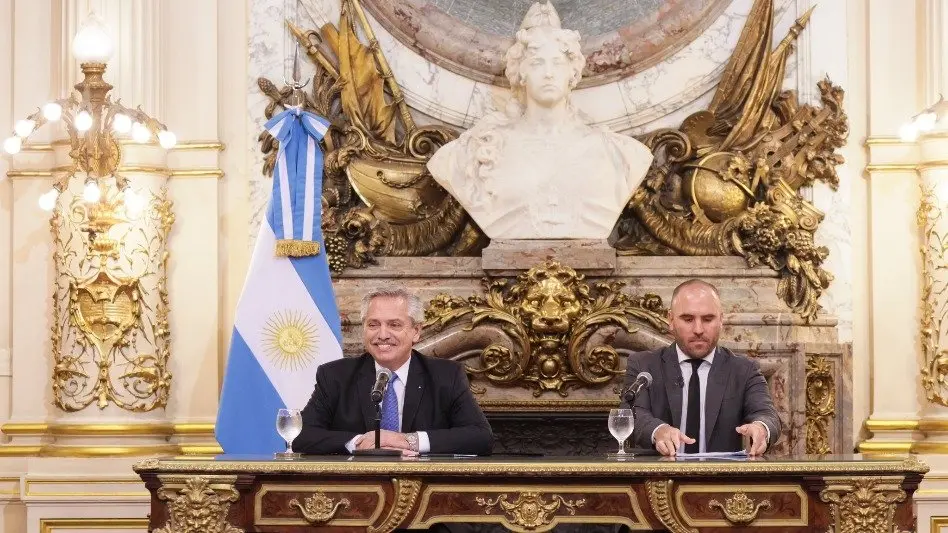 Otorgarán un bono a monotributistas, trabajadores informales y a jubilados