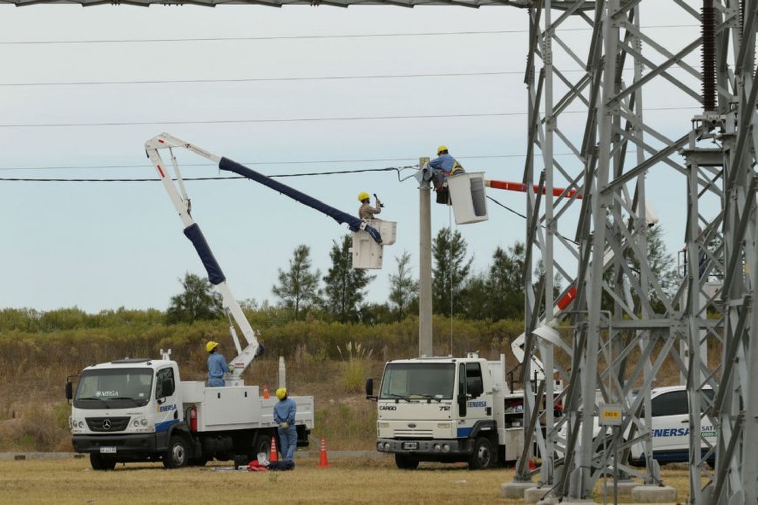 El corte de energía eléctrica no  se debió a una demanda excesiva   