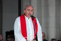 Los templos volvieron a recibir a los fieles y se evalúa organizar un sistema de turnos