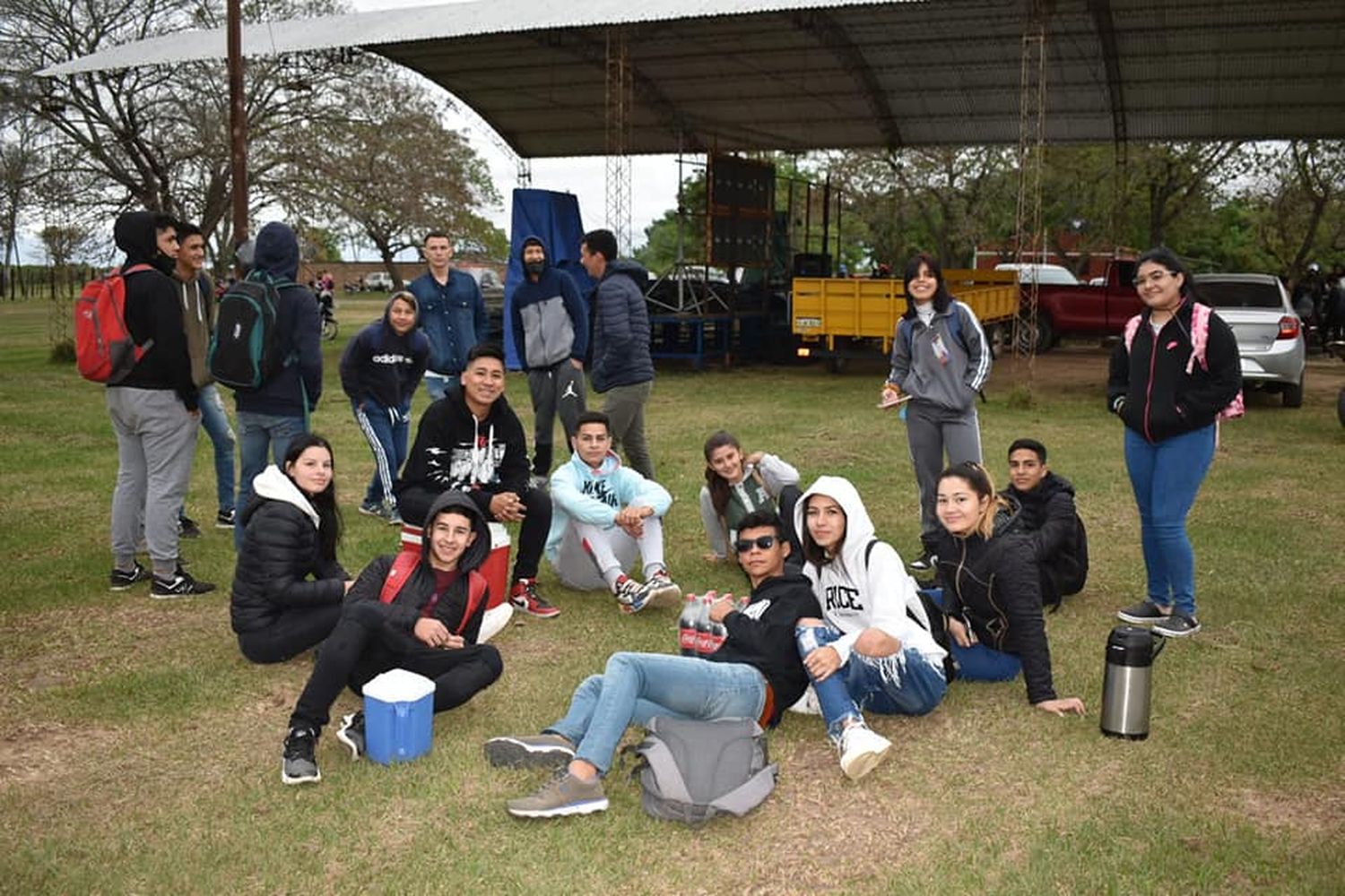 Estudiantes de General Belgrano celebraron su día