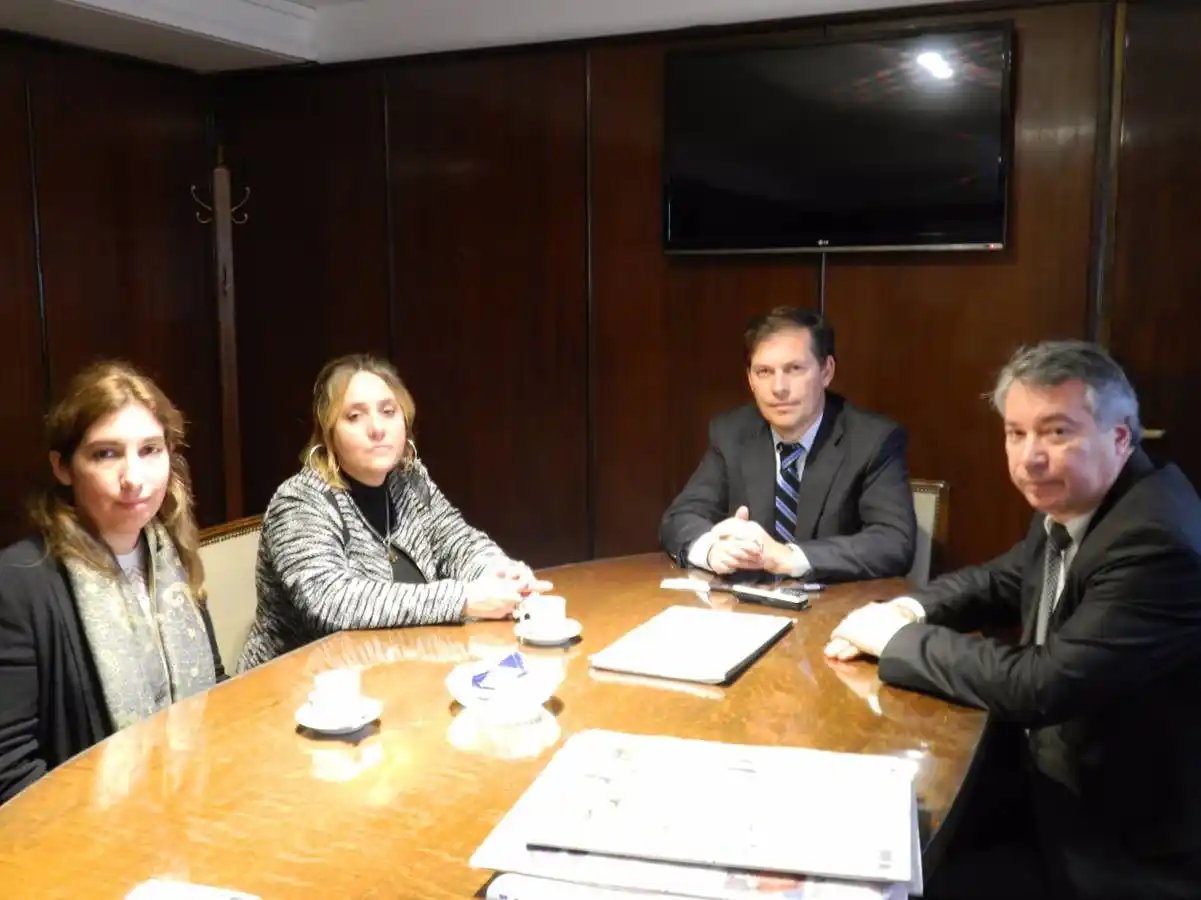 Gaviola recibió a las fiscales que investigan el juego clandestino