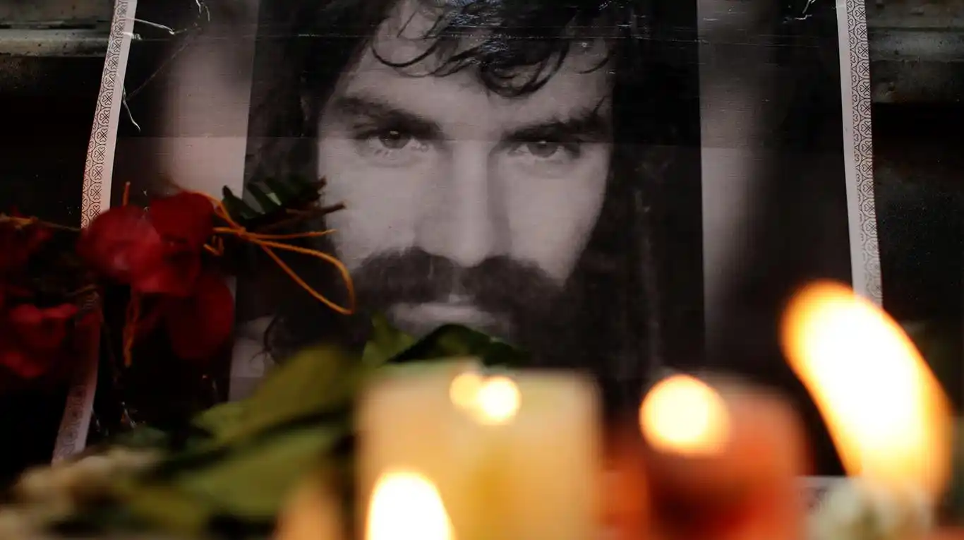 Caso Maldonado: juzgarán al médico que filtró fotos de la autopsia