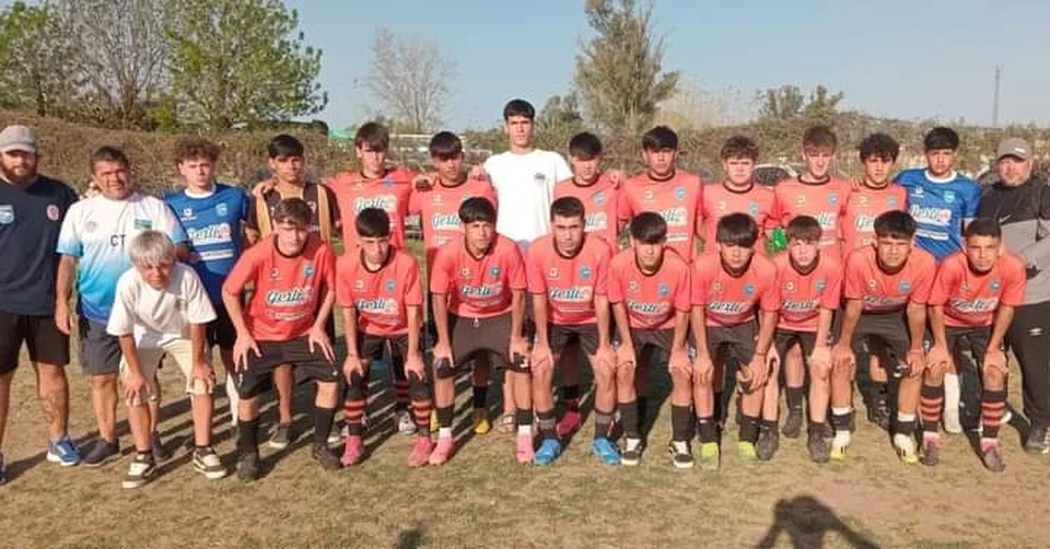 El equipo de Gualeguaychú fue campeón entrerriano y ahora va por el título regional.