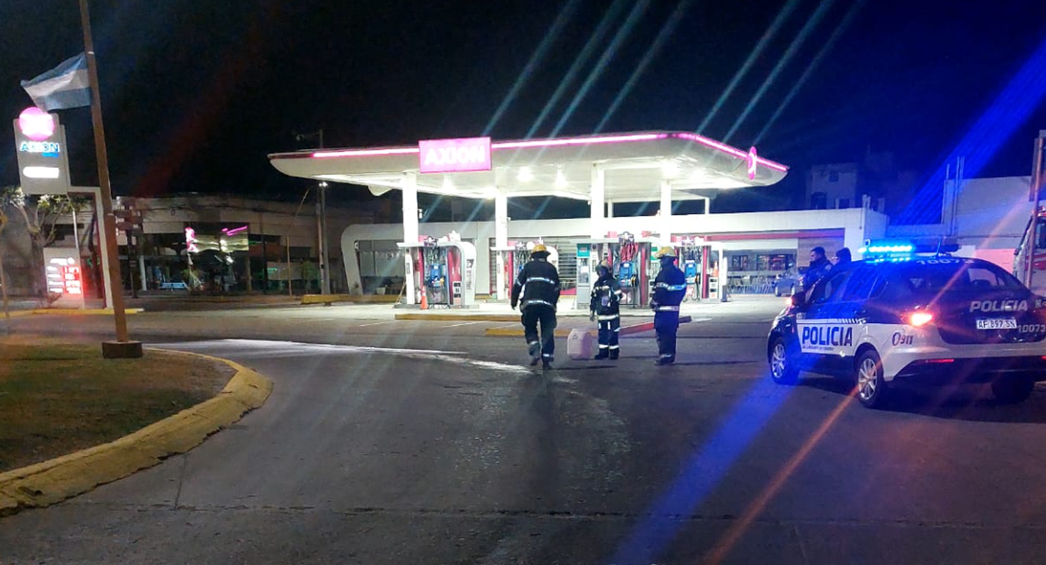 En el lugar trabajaron Bomberos y Policía.