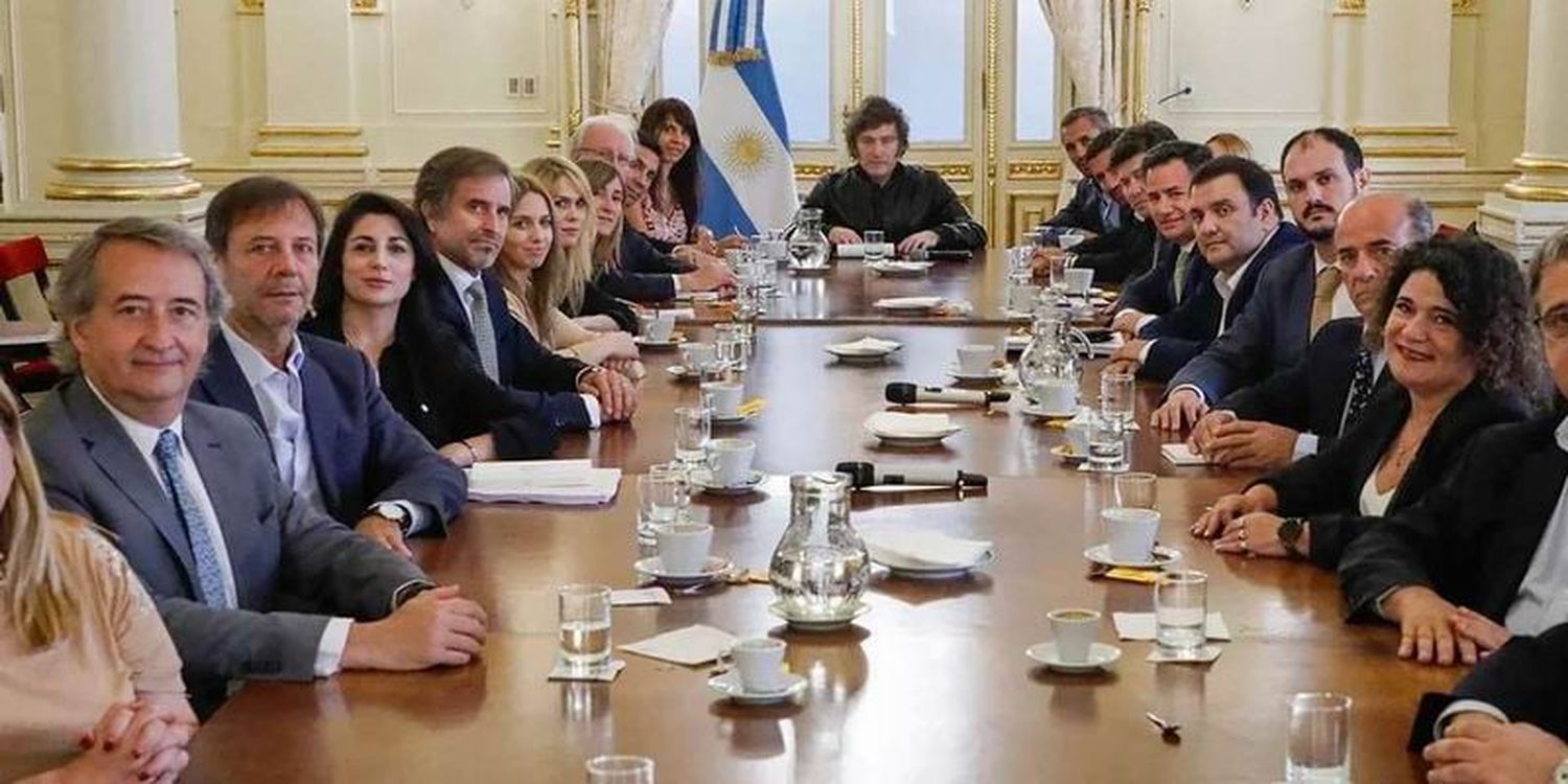 El Gobierno aceptó más cambios y la oposición 
dialoguista pide negociar la versión final