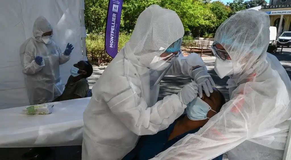 Infectados 27,8 millones: 904.000 muertos en el mundo por COVID-19