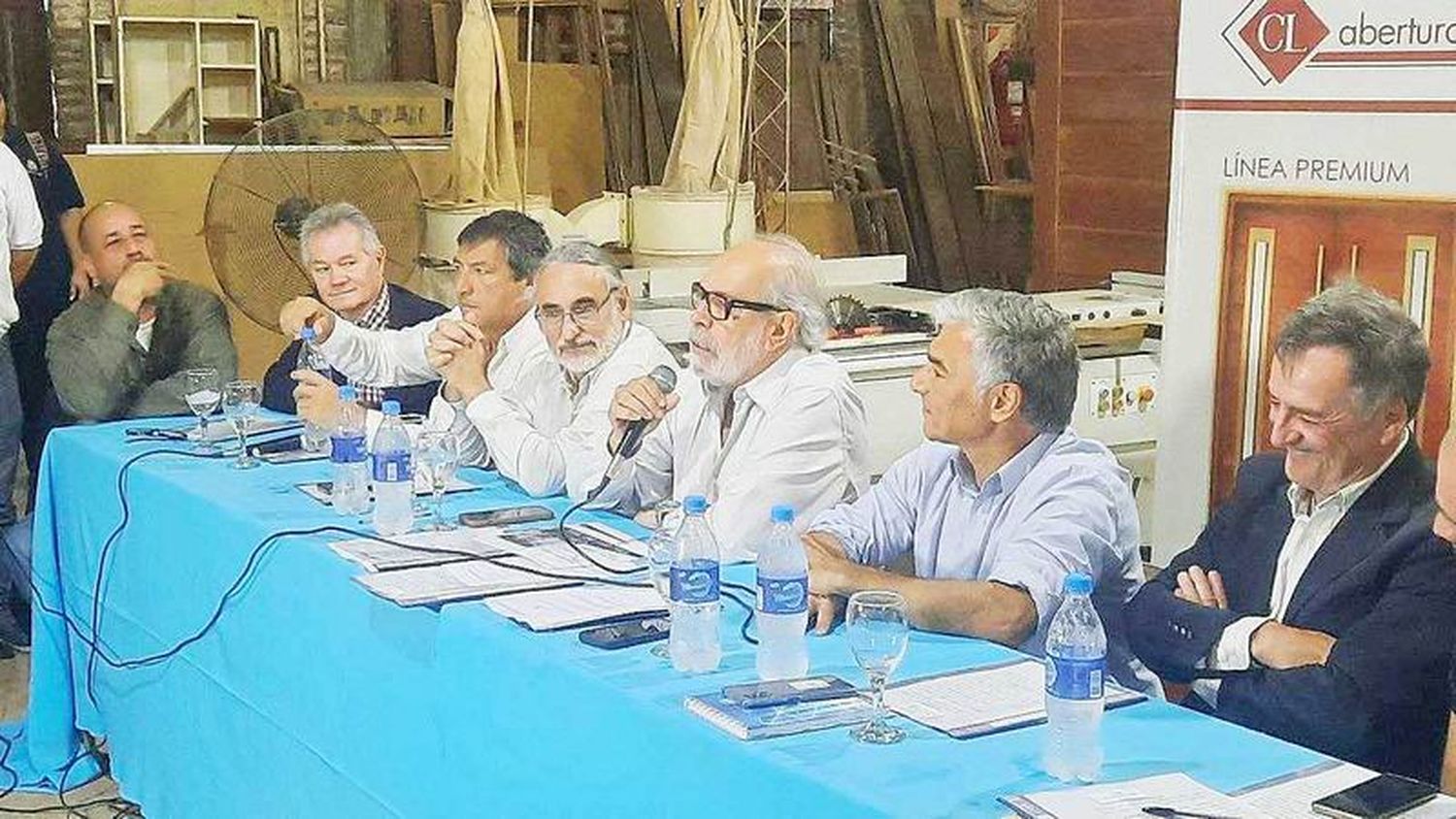 El Gobierno provincial suscribió tres 
importantes convenios en el Parque Industrial