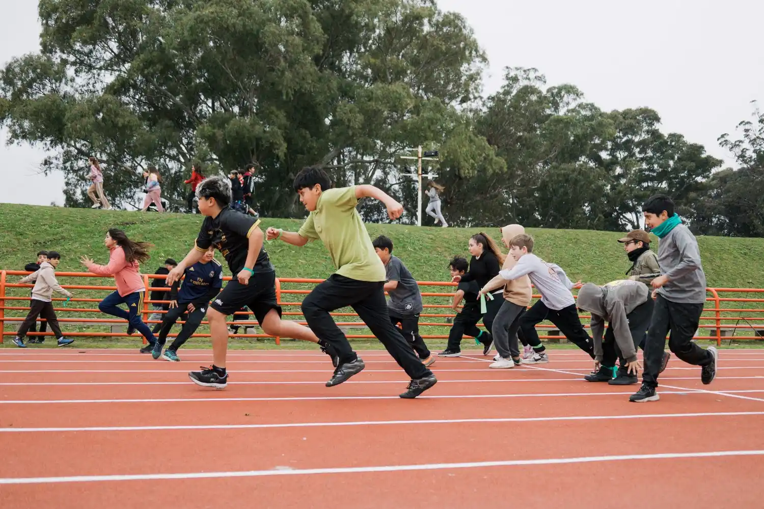 La jornada contó con la participación de 1284 alumnos distribuidos en dos turnos.