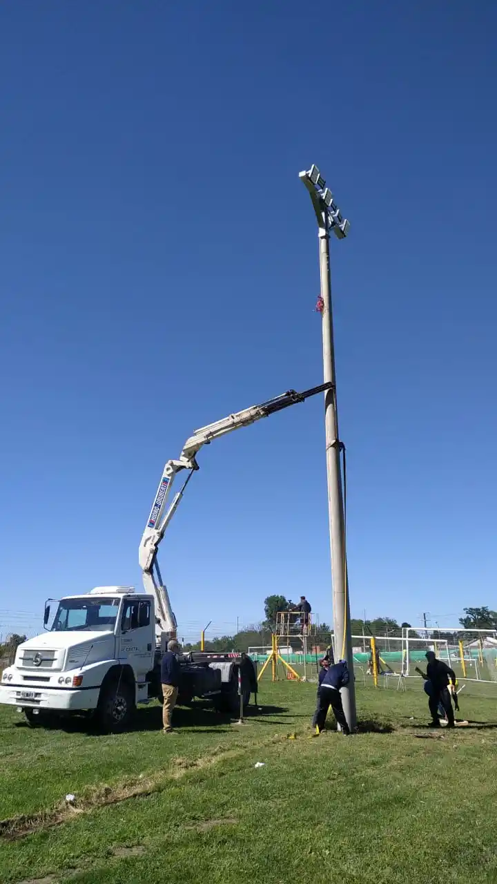 Una de las columnas instaladas en el predio Centenario.