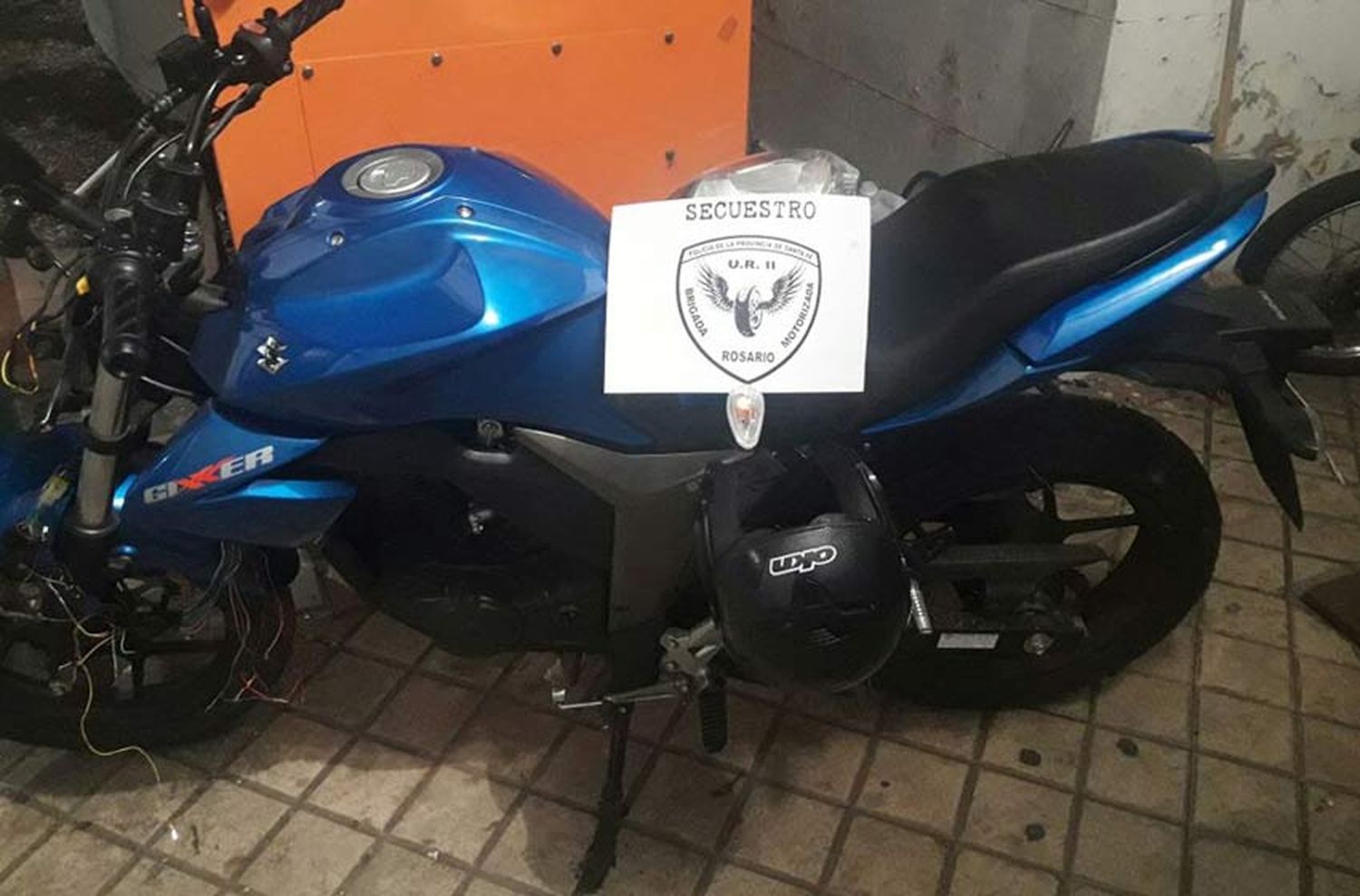 Lo detienen mientras desarmaba una moto