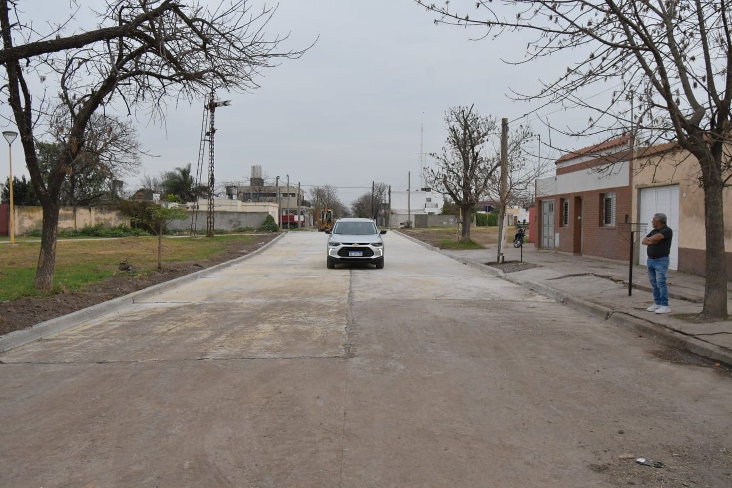 Pavimentación: se habilitó al tránsito vehicular el cruce de vías de calle Deán Funes