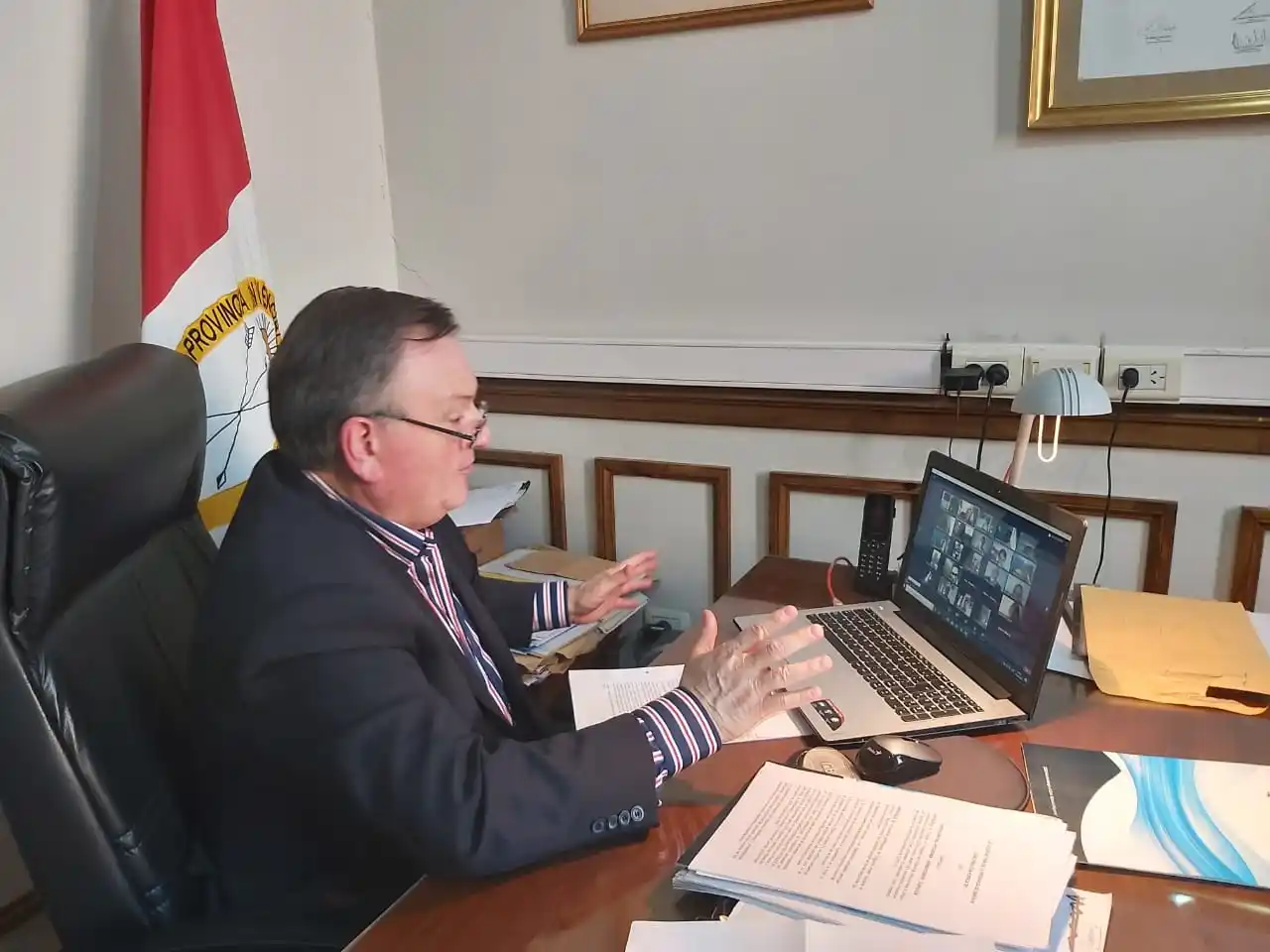 Legisladores de la UCR se reunieron con representantes de agencias de turismo