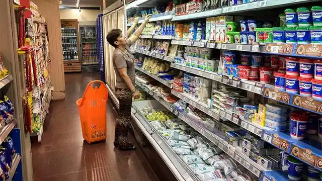 Por el salto cambiario, la inflación de marzo y abril rondará el 4%