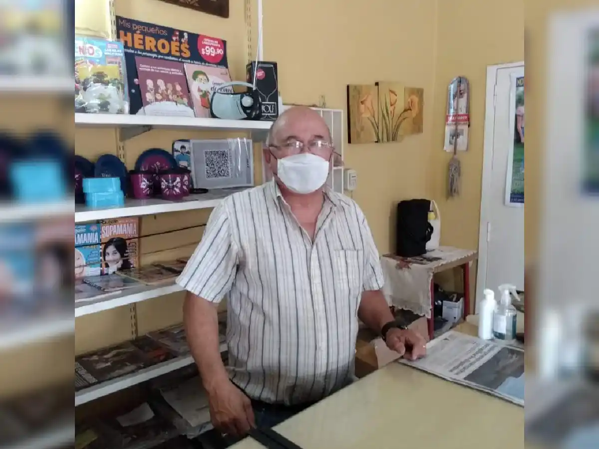 El Tío llora a don Ramón Ceballos, el único y último canillita del pueblo