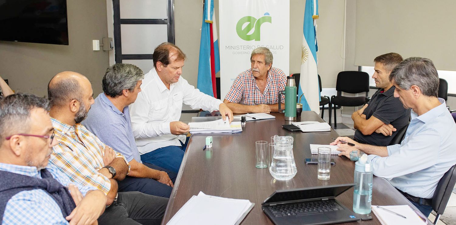 Autoridades sanitarias se reunieron con el equipo directivo del Hospital Delicia Concepción Masvernat de Concordia