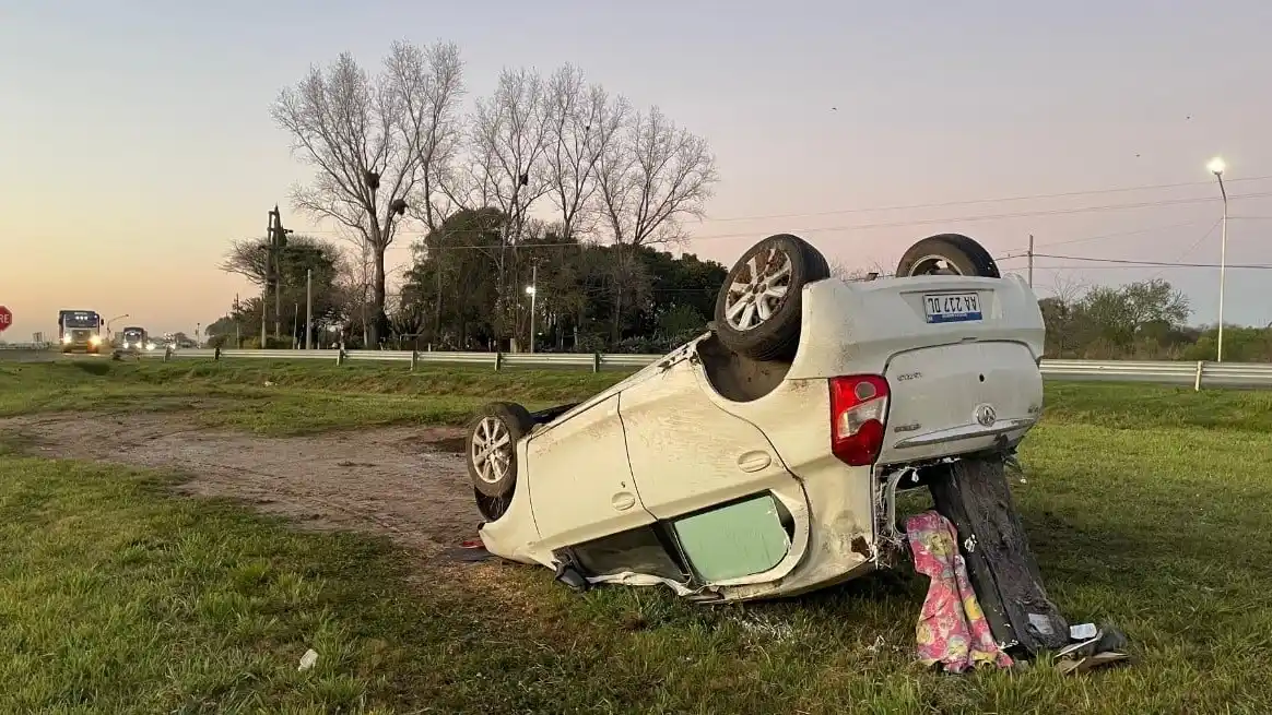 Por fortuna el automovilista no resultó lesionado.