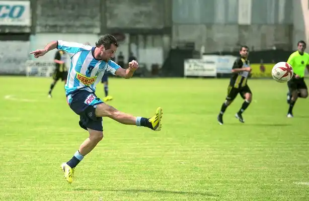 Weissen jugará en Unión de Sunchales