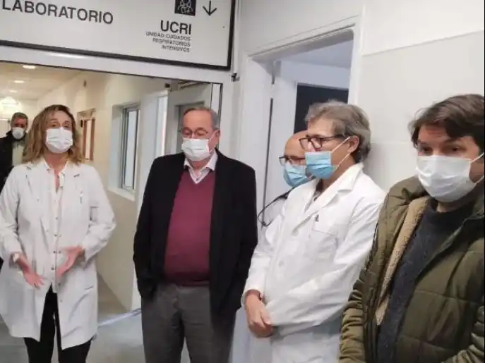 En agosto de 2022, las autoridades comunales presentaban la remodelación de la UCRI como un nuevo sector para atender a pacientes que requieran cuidados críticos.