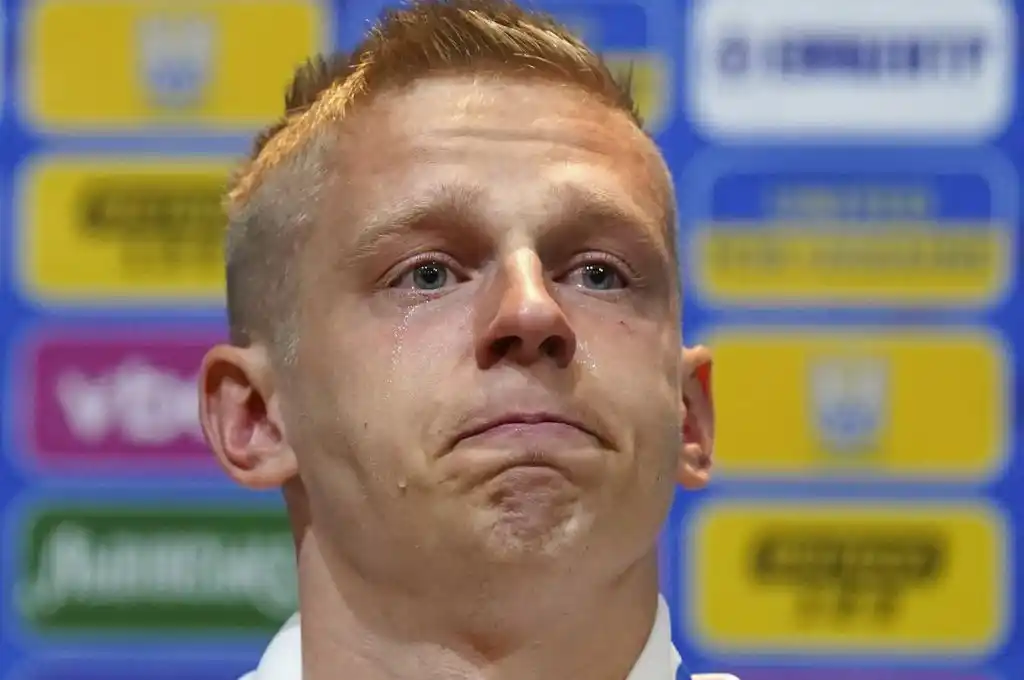 El futbolista Zinchenko visitó Ucrania por primera vez desde la guerra: “Fue aterrador”