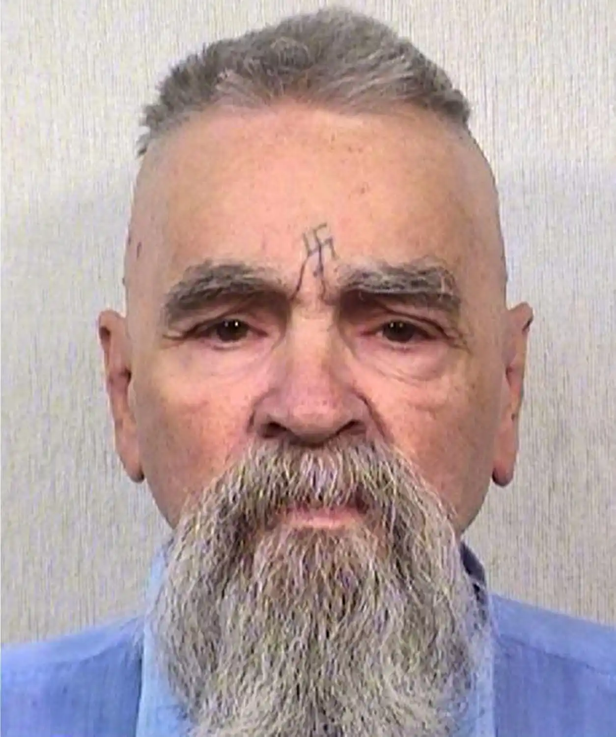 Murió Charles Manson, uno de los criminales más famosos del S.XX