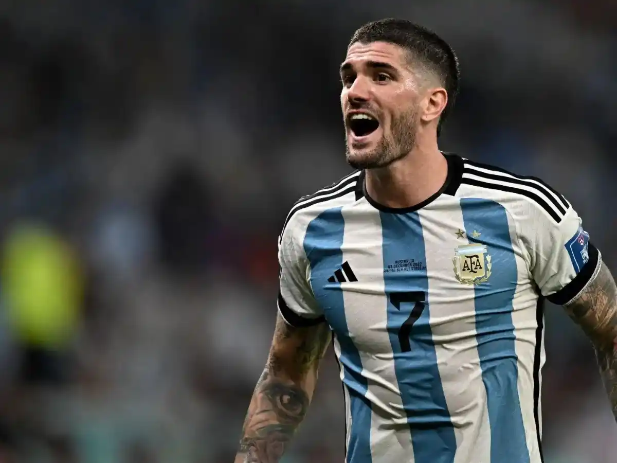 Lionel Scaloni confirmó que Rodrigo de Paul ingresará al equipo titular ante Brasil