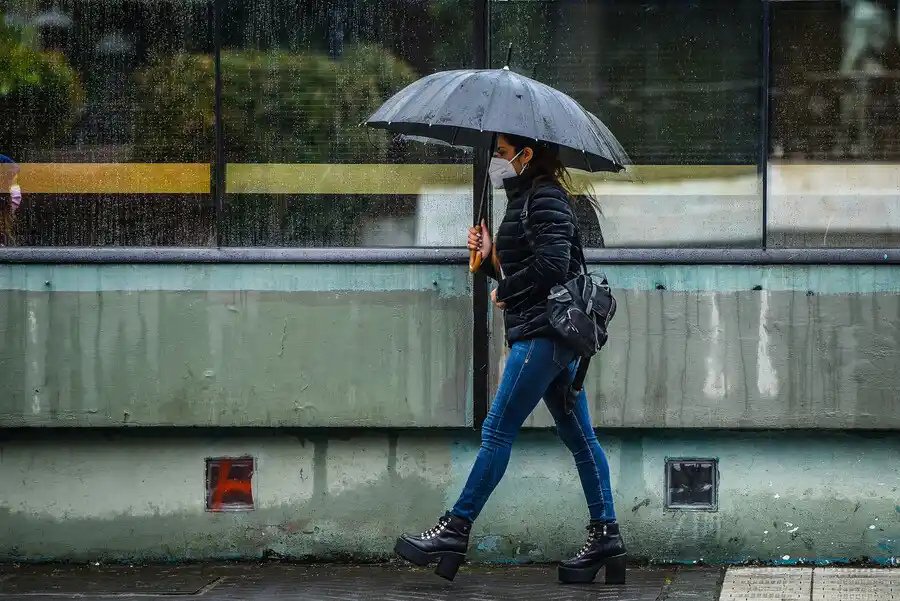 Clima: Alerta por fuertes lluvias y vientos en distritos bonaerenses