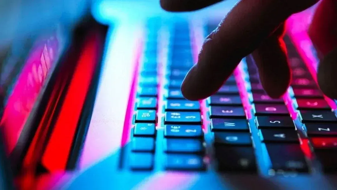 La Cámara revisa la orden que obliga a plataformas financieras a devolver casi $ 30 millones por una estafa virtual
