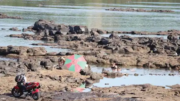 Intenso calor en la ciudad, con temperaturas de 40º