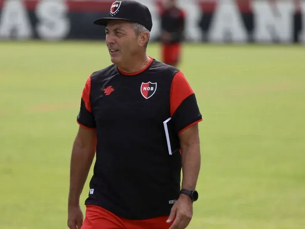 Newell’s llega condicionado por las lesiones: Kudelka pierde a cuatro jugadores para recibir a Unión